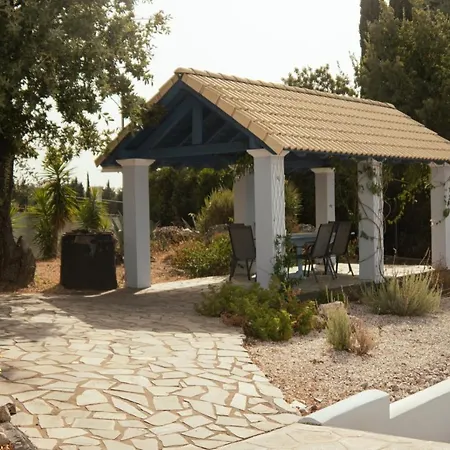 House Of The Barrel Maker Villa *